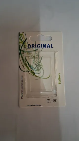 Teléfono Nokia 6822a con batería nueva