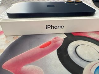 iPhone 16 Negro 128 GB - Como nuevo - Bateria 100%