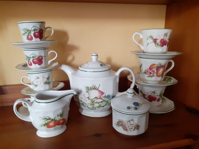 Completo, 17 piezas, juego de té / café Churchill