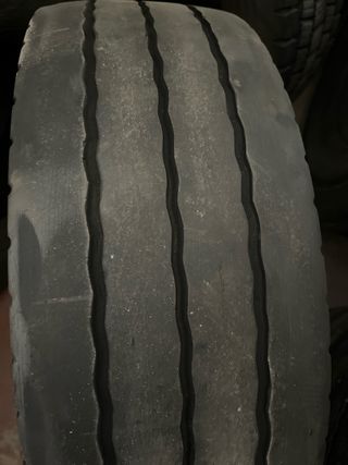Bridgestone 235/75/17.5 - 2021