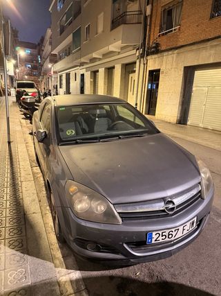 Opel Astra GTC 1.7 Sport