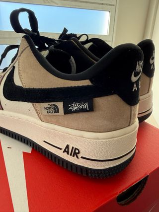 Nike Air Force 1 Stussy x TNF
