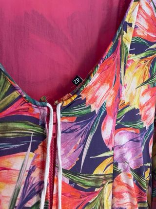 Splendido abito flamenco con stampa floreale