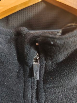 Forro Polar Fila Color Negro Talla M.