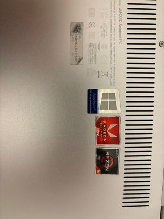 ASUS ZenBook 14 (Ryzen 5) - Para piezas