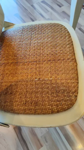 Pack 4 Sillas Maisons du Monde y mesa regalo