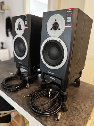 Monitores de estudio Dynaudio BM6 mkIII