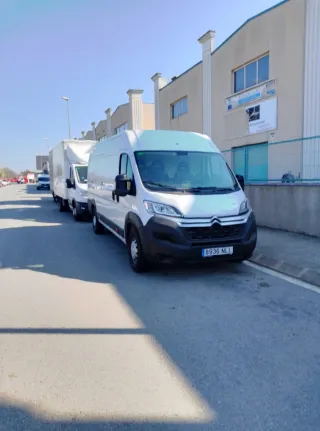 Servicios de mudanza, vaciados y limpieza de pisos