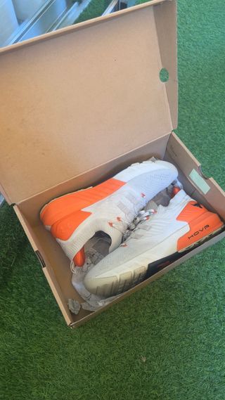 Zapatillas Under Armour Project Rock 3 Beige/Naran