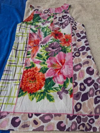 Vestido Talla 2XL Multicolor. Medidas en descripci