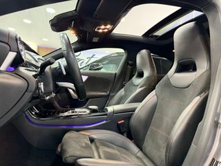 Mercedes-Benz Clase CLA 220D AMG