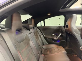 Mercedes-Benz Clase CLA 220D AMG