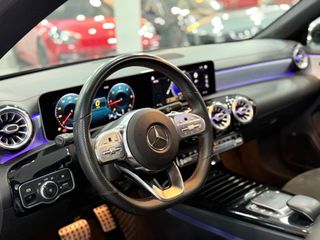 Mercedes-Benz Clase CLA 220D AMG