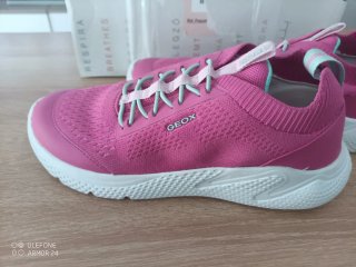 Zapatillas Geox rosas