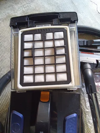 Aspiradora Taurus Guzzler Cyclone