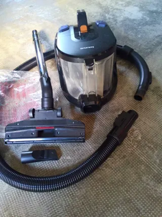 Aspiradora Taurus Guzzler Cyclone