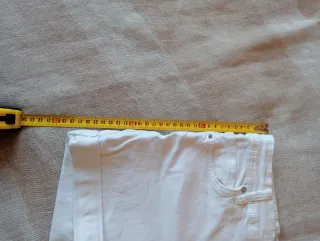 Shorts blancos Bershka talla 34