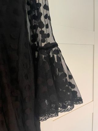Elegante abito flamenco nero con pois
