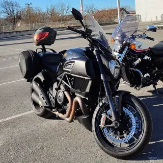 Ducati Diavel 2016 - 54.000 km