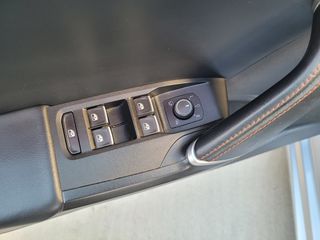 SEAT Leon 2.0 TDI. FR. Automatico