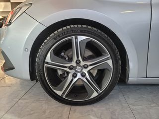 SEAT Leon 2.0 TDI. FR. Automatico