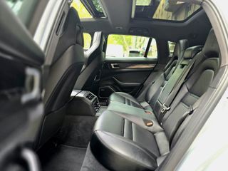 Porsche Panamera 2021