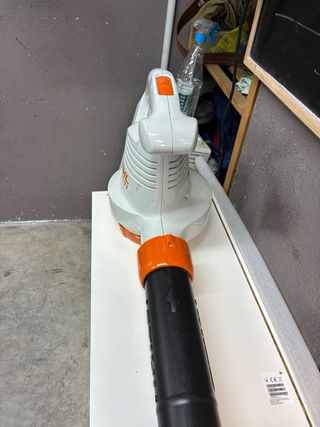 Soplador Stihl BGE 71