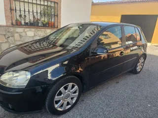 Volkswagen Golf 2005