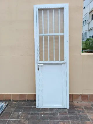 Reja de aluminio para ventana