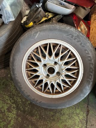 Audi 80 clásico 4 llantas aluminio 205/60R15