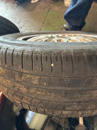 Audi 80 clásico 4 llantas aluminio 205/60R15