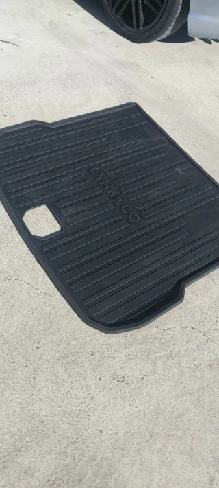 Alfombrilla Maletero LYNK & CO