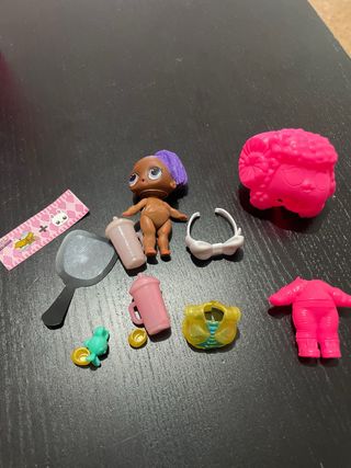 Muñeca LOL con accesorios