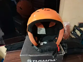 Casco de esquí naranja Tijuannaq