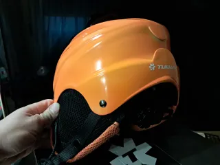Casco de esquí naranja Tijuannaq