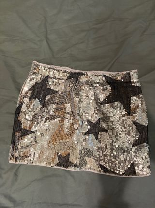 Falda Bershka estrellas lentejuelas gris S