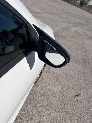 Volkswagen Scirocco 2013