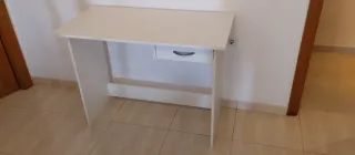 Escritorio juvenil blanco