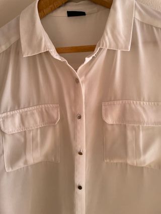 Blusa Esmara manga larga semitransparente