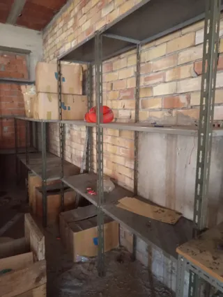 Estantería industrial metálica