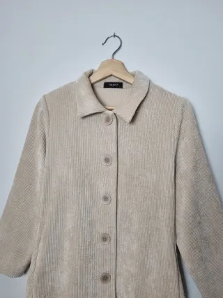 Abrigo de entretiempo de pana para mujer