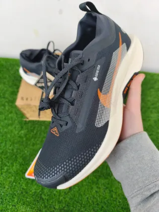 Nike Pegasus Trail 5 Gore-Tex Nero/Arancio