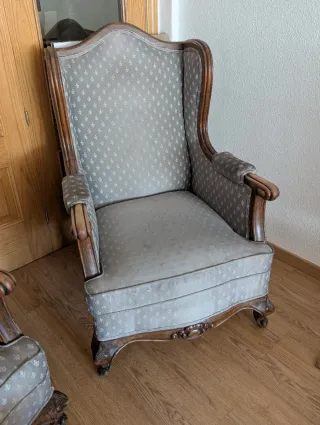 Pareja de sillones orejeros