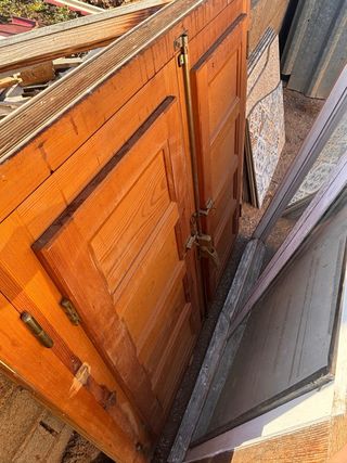 Ventana madera 1m x 1m