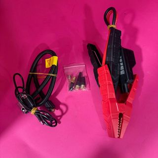 Cargador Baterias Yusman F04 21800mAh 814Wh 12V