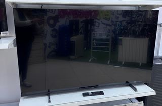 Televisor LED SMART philips 8200 series 4k qled ambilight