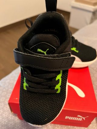 Sneakers Puma Bambino Tg 21