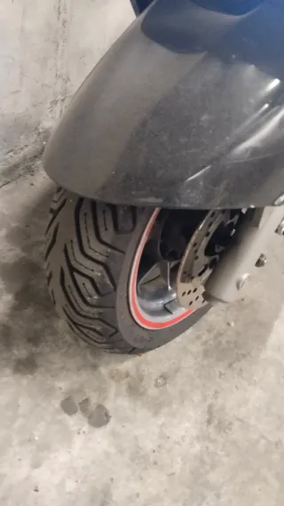 Yamaha Majesty 125cc Maxi Scooter Negra