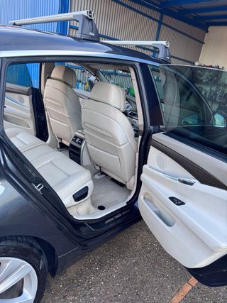 Precioso BMW Serie 5 GT 2011