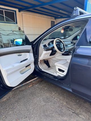 Precioso BMW Serie 5 GT 2011